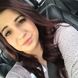 Meet your Posher, Maryssa